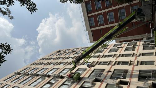 京东联动空调品牌启动“学生宿舍空调换新”工程 首个工程单落地