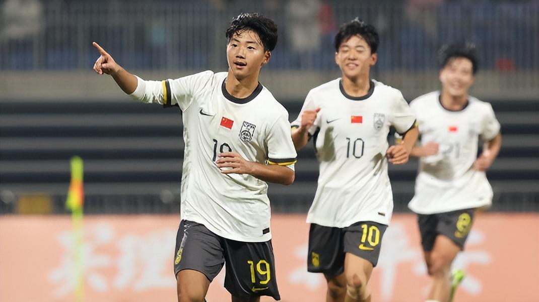 5场轰9球！16岁天才新星身价大涨排名亚洲第1，未来国足领军人物