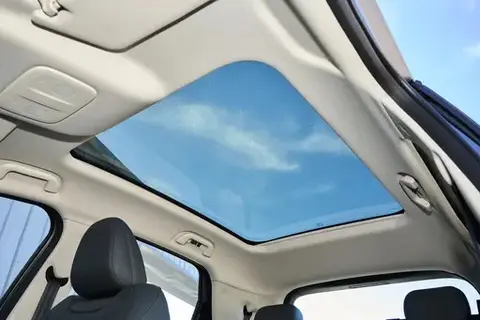 9.18 万买纯电 SUV，动力续航够用，配置高，适合年轻人