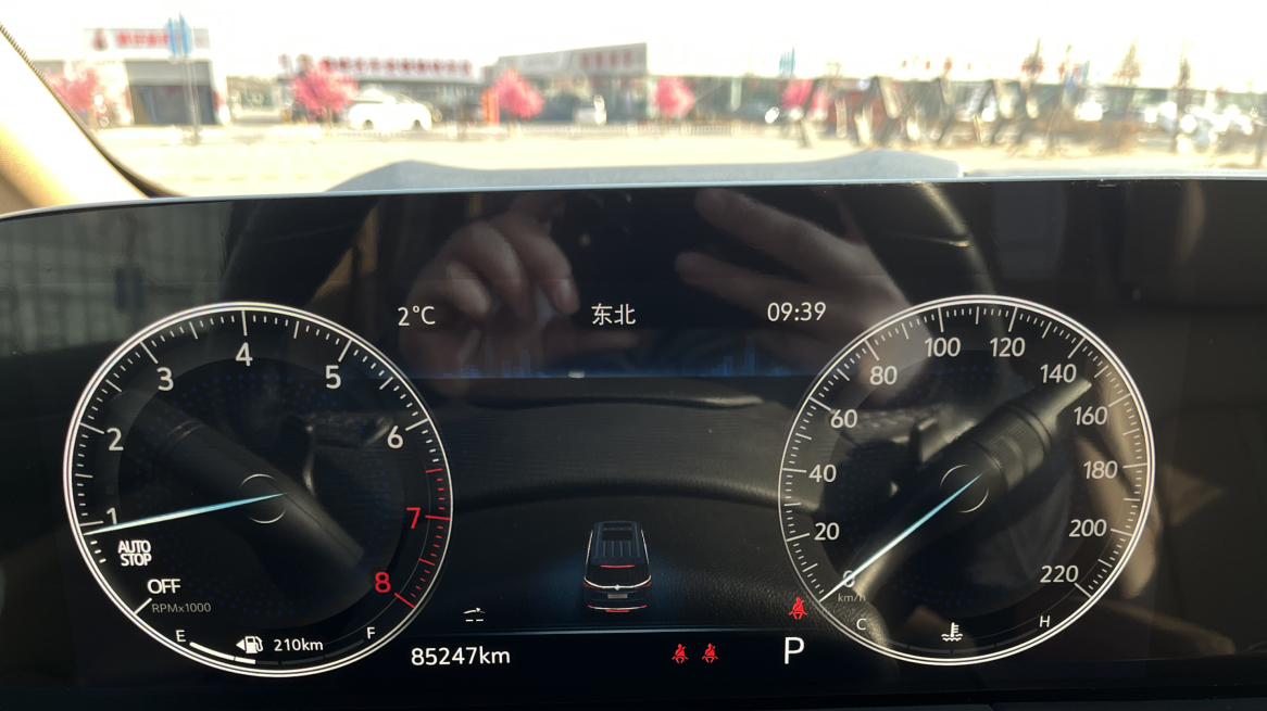 2021款别克GL8ES陆尊，21.3万圆你商务接待梦？