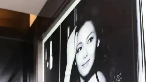 大S遗产分配引热议  原来是恋爱脑



大S，曾经被誉为新时代女性，一个精明能