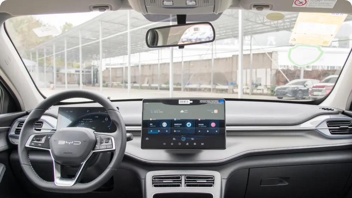 降到4.68万起！1.58L油耗+92号汽油， 家用选它靠谱