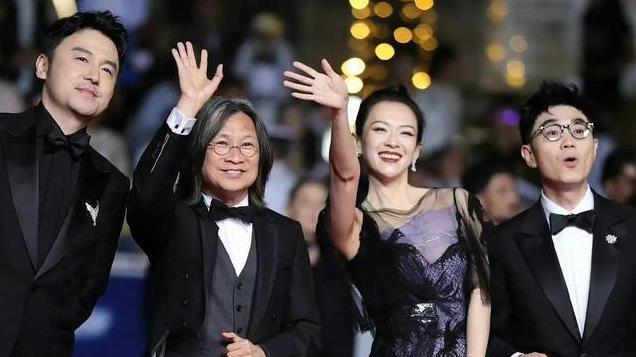事实证明，和汪峰离婚10个月后的章子怡，早已走上了另一条大道