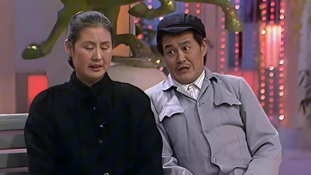 嫁给赵本山后的马丽娟，哭过抑郁过，成功男人背后的女人过得怎样