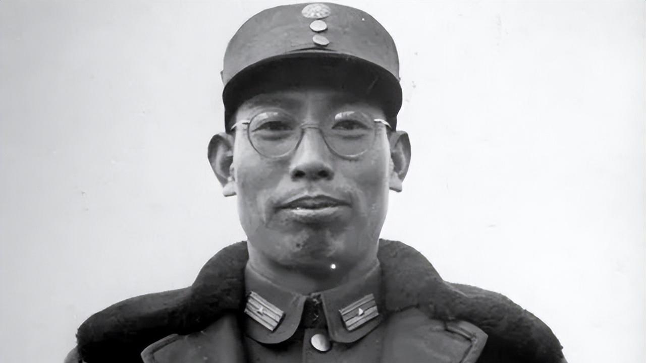 许光达参加宴会后闷闷不乐，妻子疑惑，许：毛主席点名让我当大将