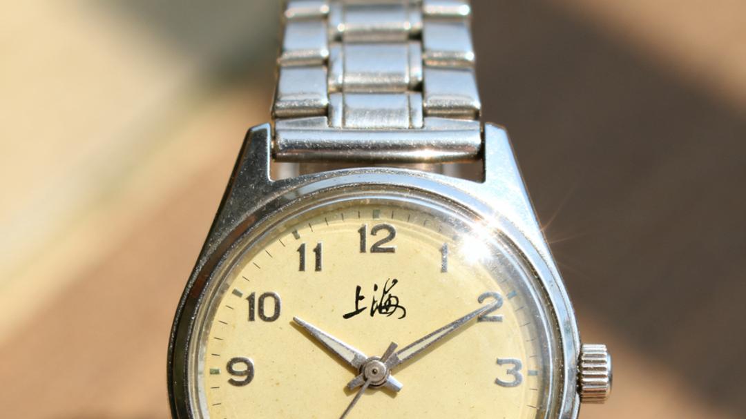 别扔！年过50才知道，家里这6件老物件竟是“隐形财富”，最后一件如今价值上万