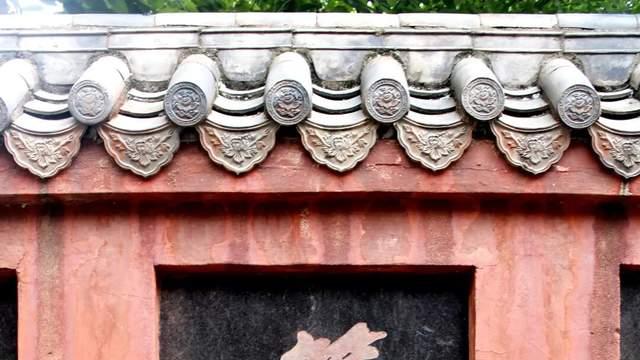 光福寺：泸山书法碑林集碑刻百余通，开西昌千年历史之先河