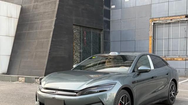 比亚迪半年狂卖162万辆，但插混车的这些坑你知道？