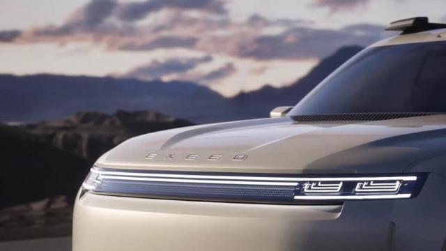 星纪元天玑预告图曝光，对开门更酷炫，搭载iATS智能全地形系统