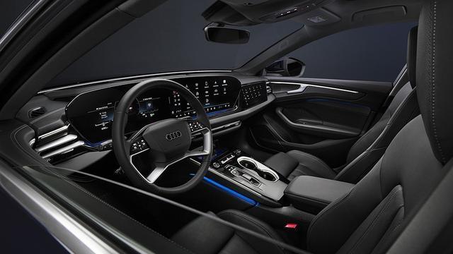 全新奥迪A6震撼登场，基于PPC平台打造，起售价46.2万元引热议