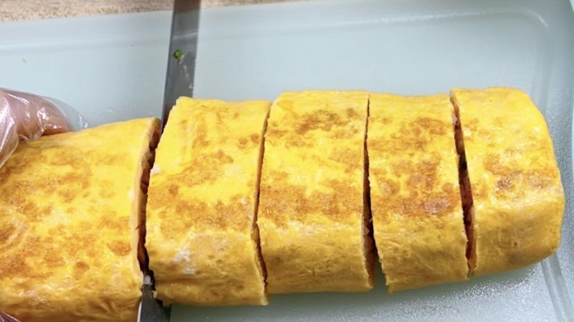 芝士米饭厚蛋烧：一口咬下去，是家的温暖