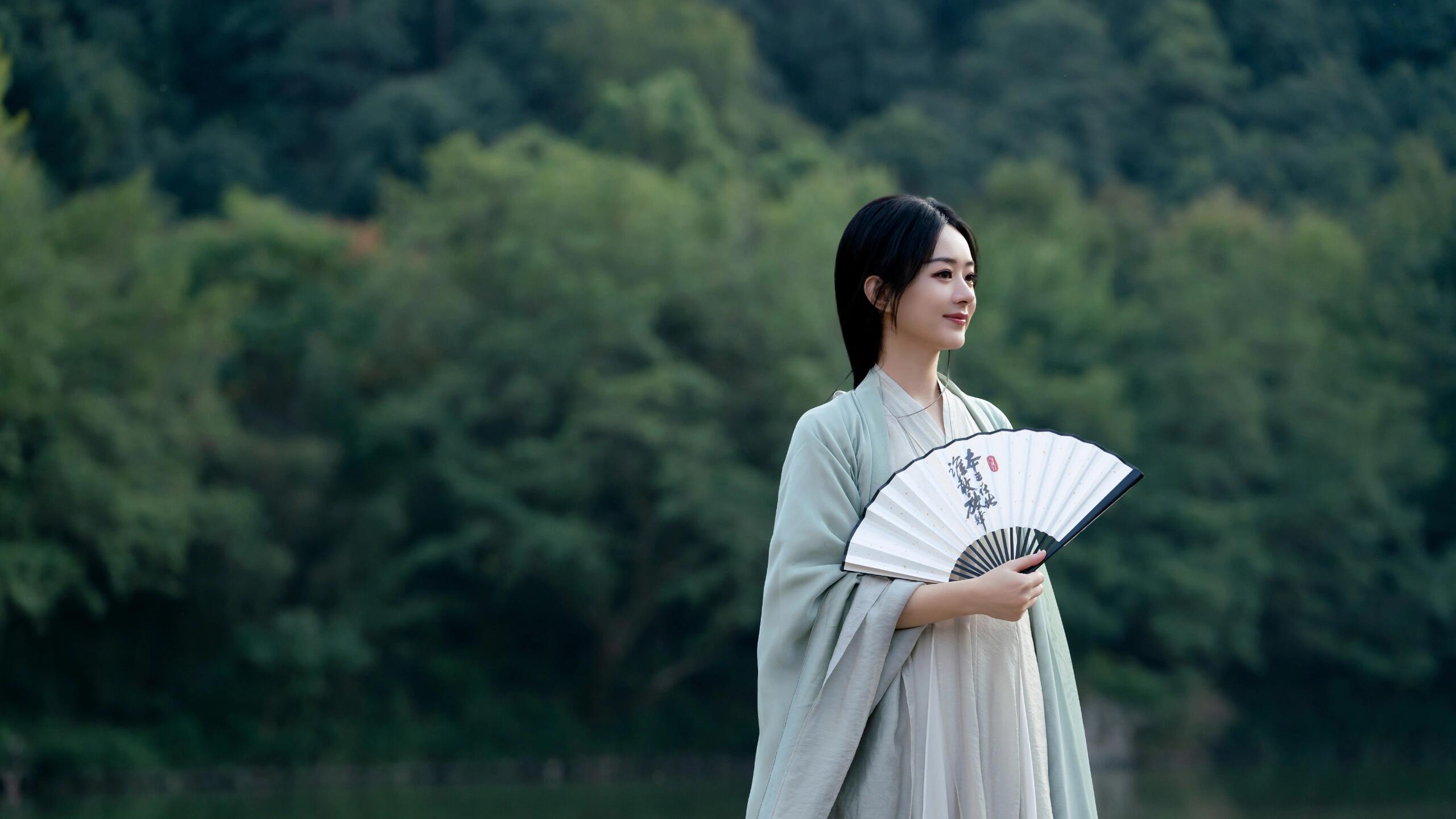 赵丽颖《与凤行》：转型与突破的成功尝试