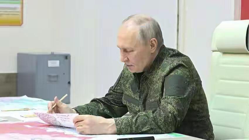 “真相”对垒：俄乌“战场迷雾”，暗藏何种战略玄机？