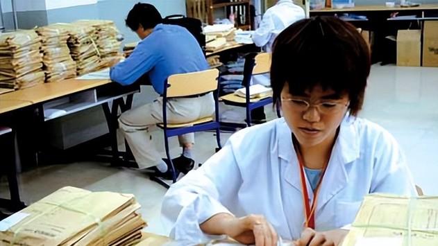 我国的高考试卷，为何要选在监狱中，由犯人印刷？国家用心良苦