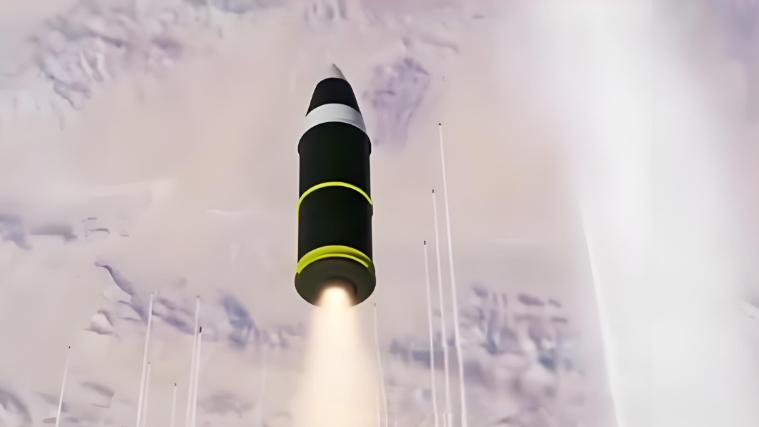 射程1000千米！中国试射9马赫空空导弹，歼-36或成未来主力武器