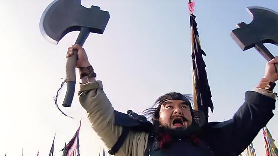 宋江吴用知道：李逵武功比朱仝雷横更高，跟鲁智深武松也难分高下