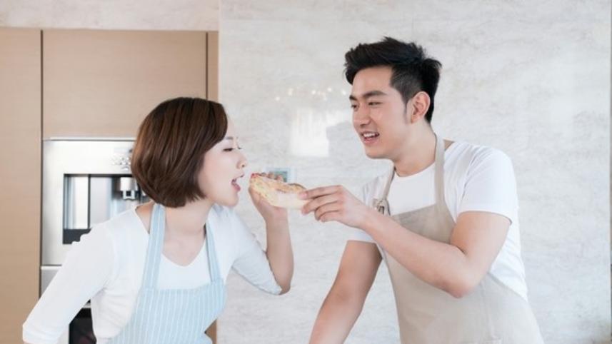 爱情：岁月里的温柔诗篇