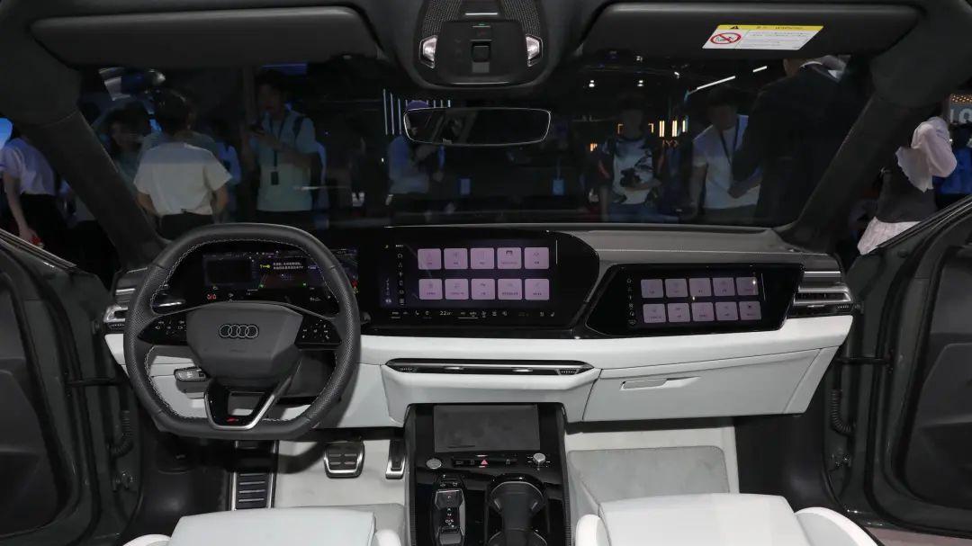 25.68万起！一汽奥迪A5L预售开启，剑指豪华中型车市场