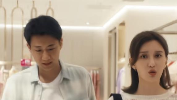 孟总暗中撇下谢望和