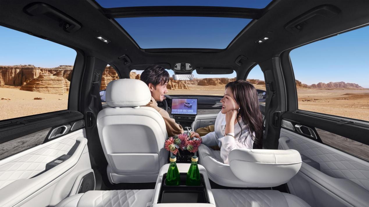 全家出行幸福感，2026款领克 09四驱探索版限时19.88万起开售