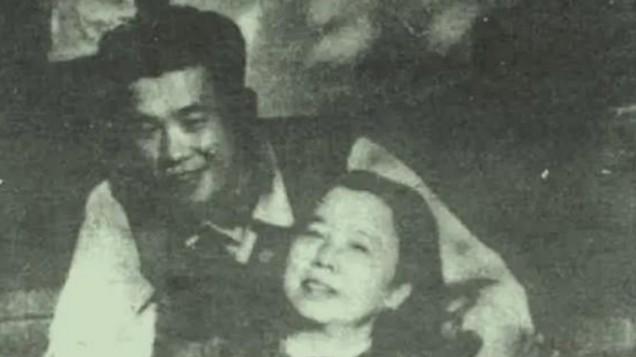 南昌起义时，他是师政委，牺牲后妻子终生未改嫁，儿子官正至国级