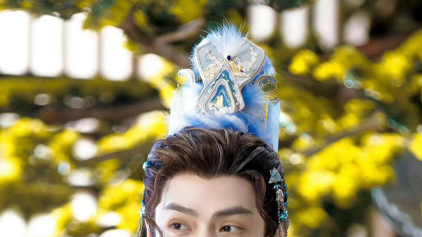 罗云熙拒绝转型焦虑：古装焊身上，观众爱看我就演！