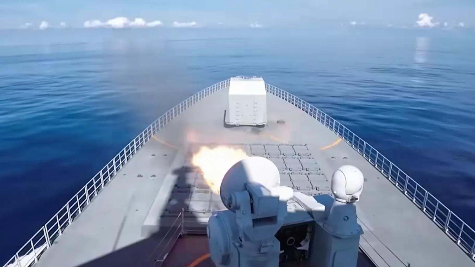 当着新西兰面，055两天两次实弹射击，“舰炮外交”咱们玩明白了