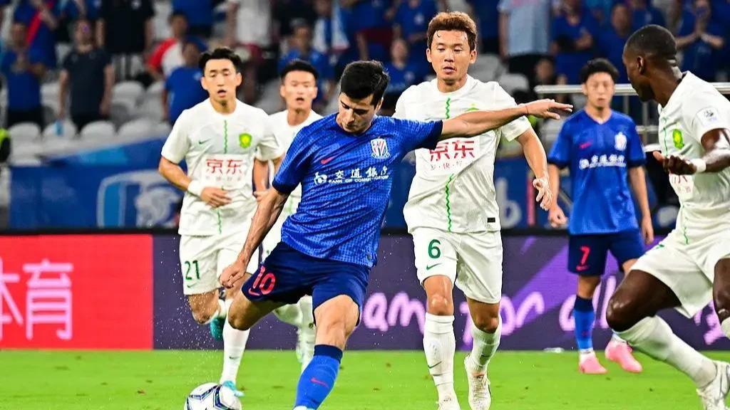 中超国家德比：申花主场憾平国安，球员打分：吴曦和林良铭最高！