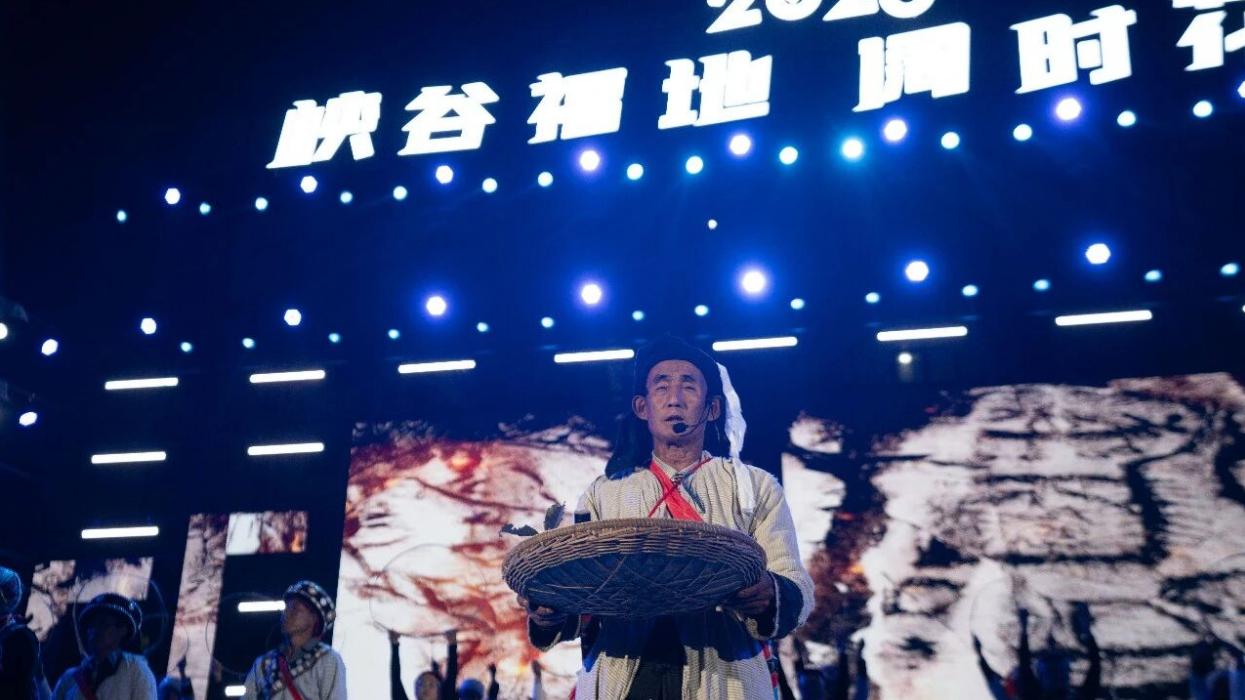 峡谷欢歌庆阔时 非遗焕新映福地——2026怒江傈僳“阔时节”福贡分会场隆重开幕