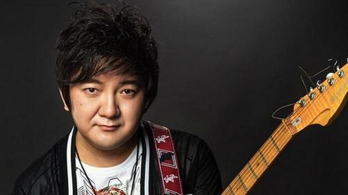 杨臣刚的魔幻人生：1.7亿神曲缔造者的冰火二十年