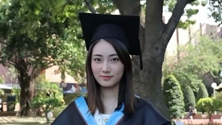 TVB前女星整容医美长达十年，踏入娱乐圈不自信，打过六种美容针