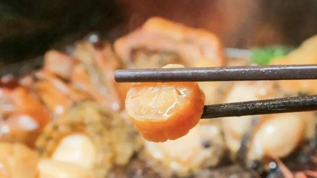 千元“瑶柱”贵在哪？揭秘青岛2元扇贝的转身之旅