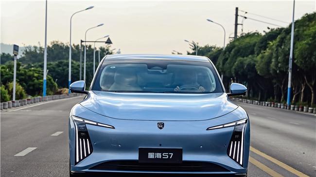 兼顾家人与驾驭感，试驾东风风行星海S7有感