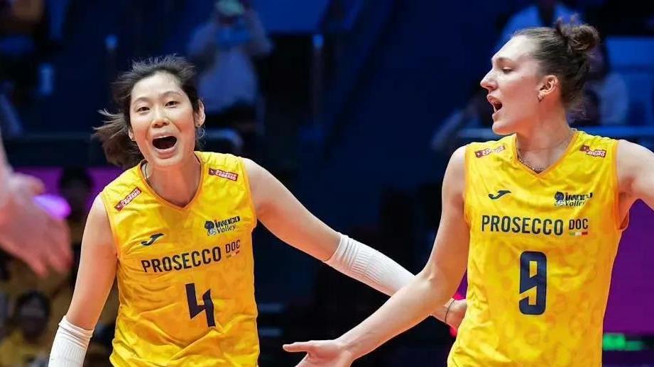 中国女排最大遗珠来了！身高突破190，一传防守有进步，未来可期