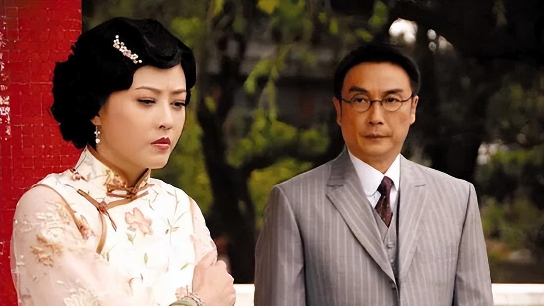 73岁荧幕帝王退隐江湖：无子无徒晚年孤寂，刘松仁的传奇人生藏何遗憾？