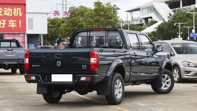 郑州日产锐骐长货箱双燃料版上市，售价8.88万元起，四驱版本可选