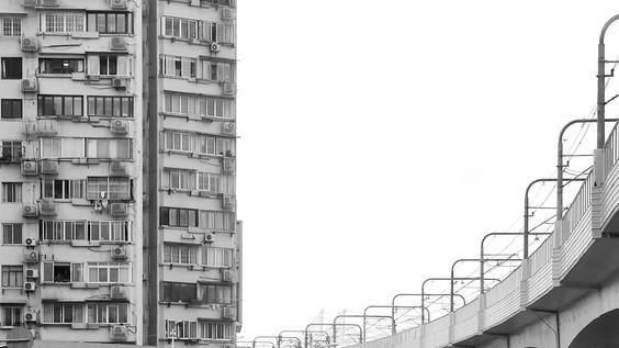 高速行车，自动启停该“关”还是“留”？