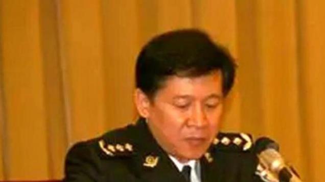 “少帅厅长”郑少东：雪茄烟500元一支，喝的普洱茶30万一两