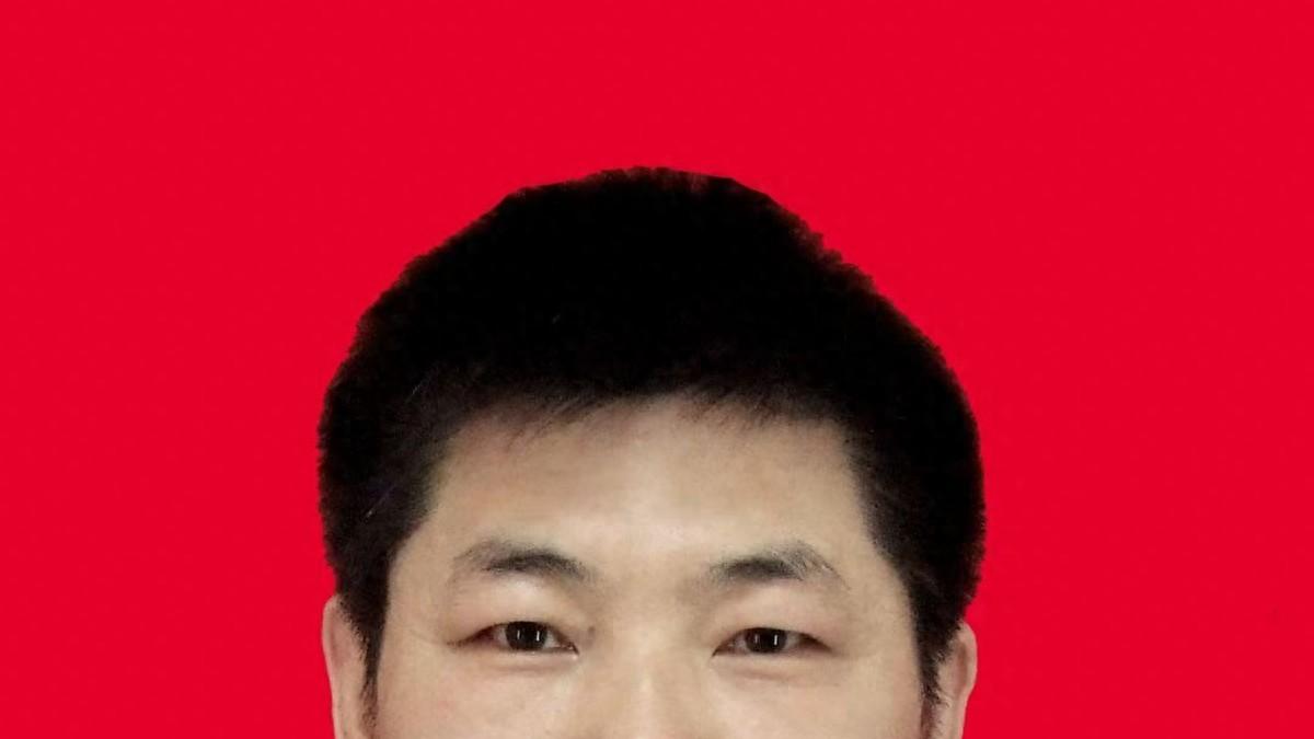 记非物质文化遗产扁鹊脉法传承人贾海兵