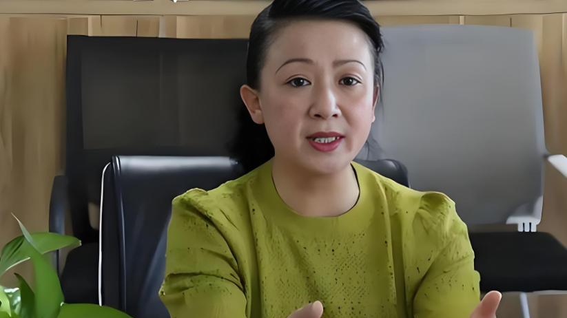 国家一级演员不同人生：朱媛媛去世万人送别，她却遭唾骂