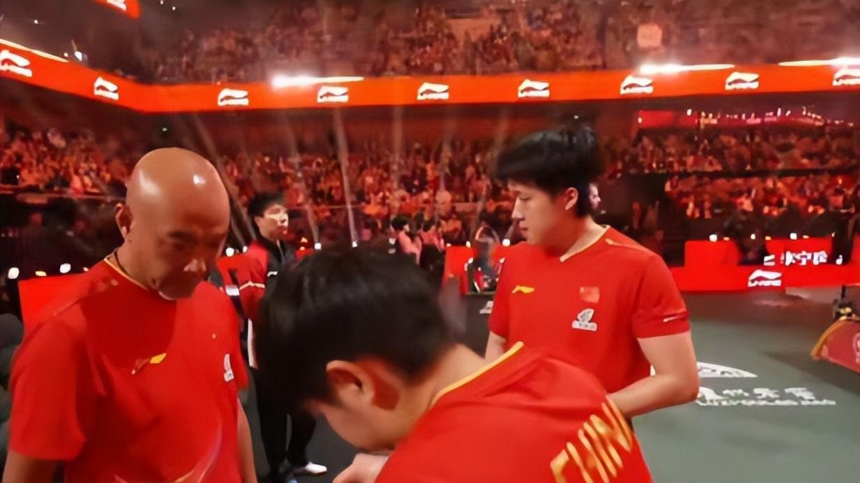 混团世界杯：国乒决赛3-0日本队！莎头组合横扫松岛辉空+大藤沙月