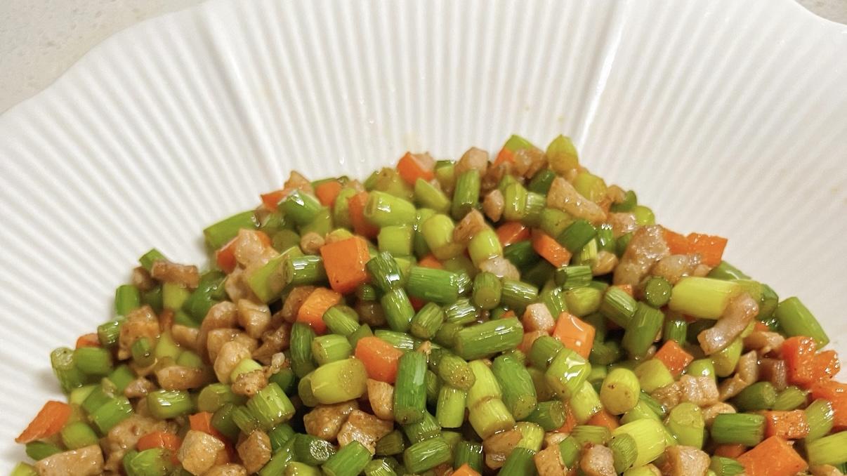 5分钟搞定香喷喷的肉沫蒜苔