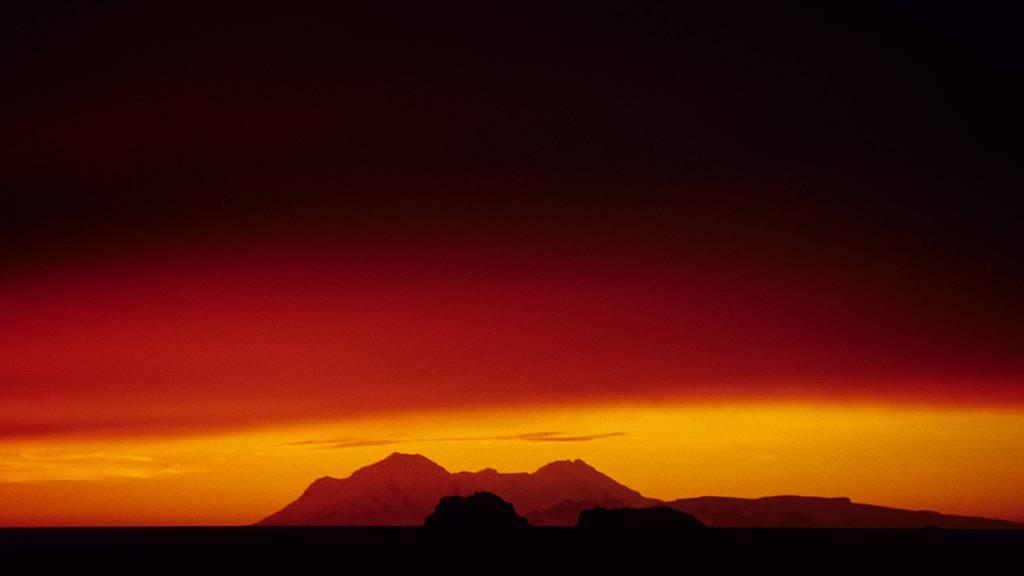 茶陵历史上第一部客家人写客家人专著：《客家烟雨》出版序言