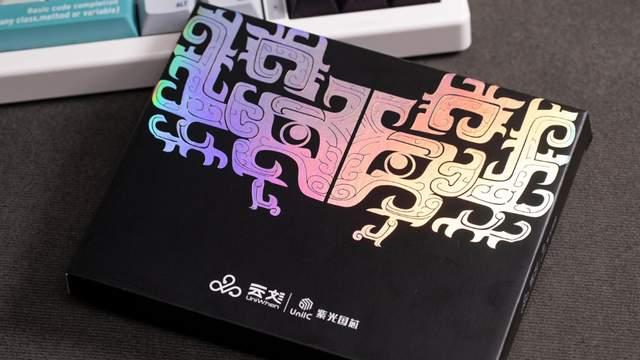 旗舰配方，更大容量，绫龙DDR5 6000 CL28 48GB套装评测