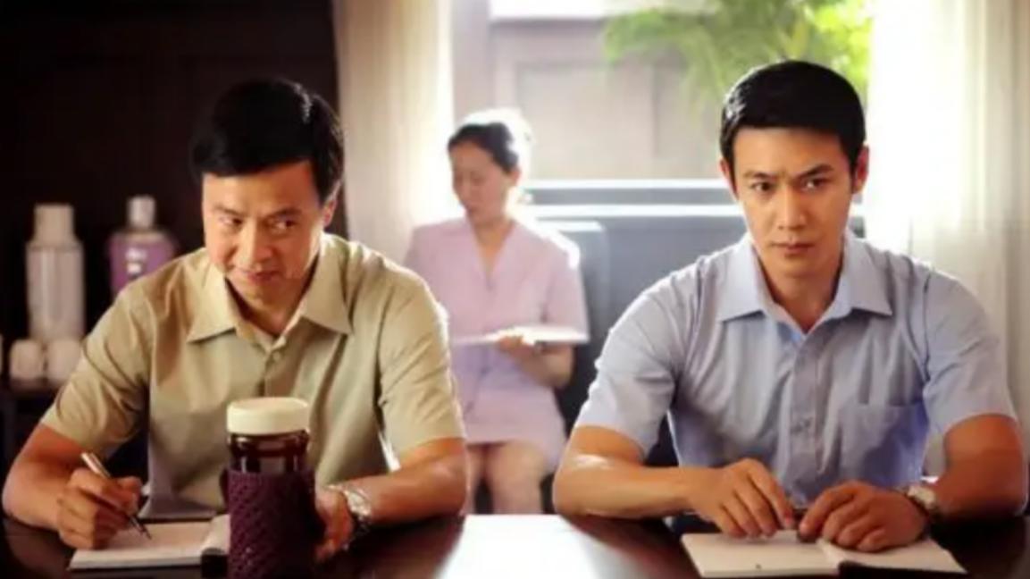 褚栓忠：娶小11岁娇妻，不买婚房给农村父母买房，一家四口很幸福
