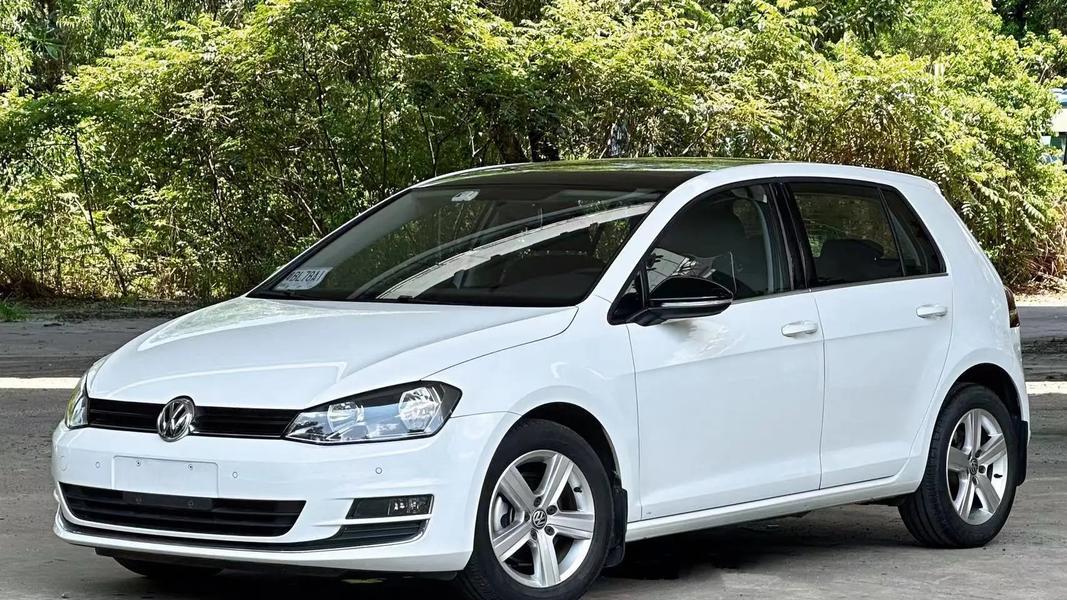 真正上了高速才发现，福克斯和高尔夫差距有多大！打脸车评人