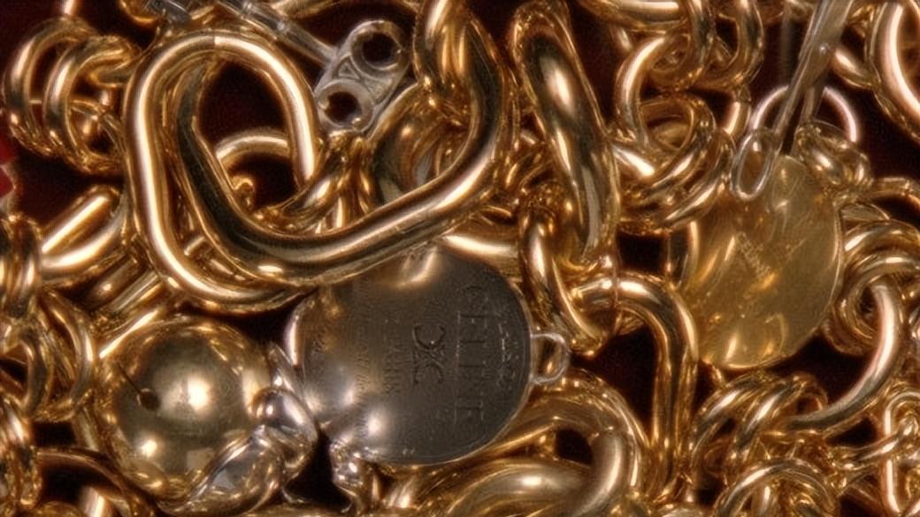 Celine Charms：开启节日季的无限可能