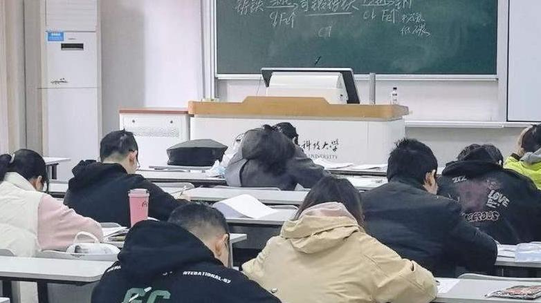 自学、报班还是找私教？看清你的备考“画像”再决定