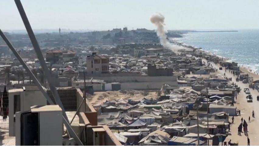 加沙人渴盼救命粮！援助为啥卡脖子？