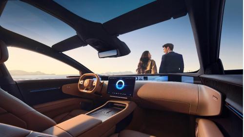 阿维塔12四激光版上市，华为余承东力荐未来智美豪华